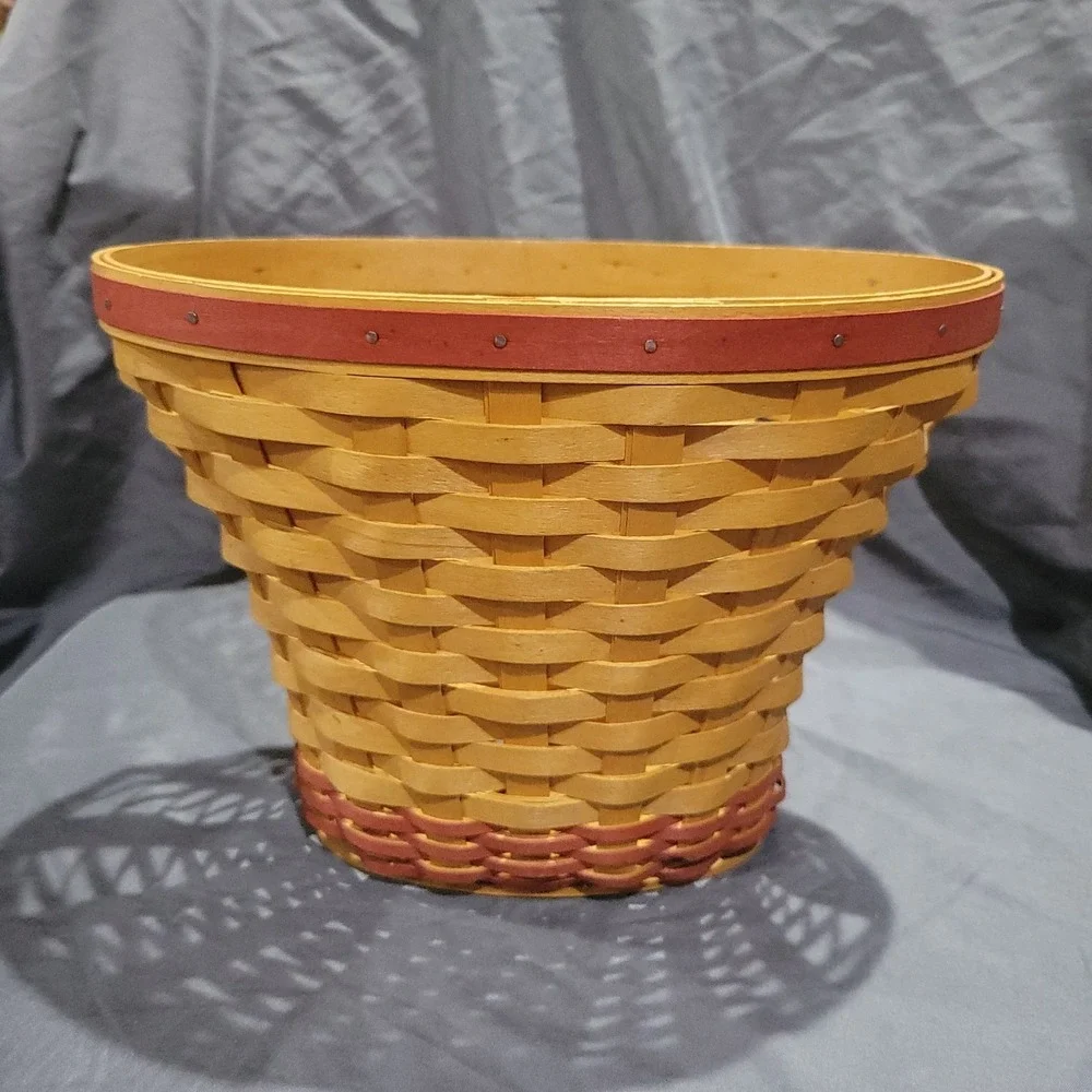 2002 Longaberger May Series Geranium Basket Red Trim